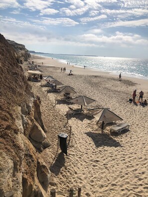 Beach nearby, sun loungers - All-In apartment 3 bedrooms/2 bathrooms with garden in Luxury Resort - Praia D'El Rey (Amoreira)