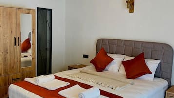 Familienvilla, eigener Pool, Poolblick