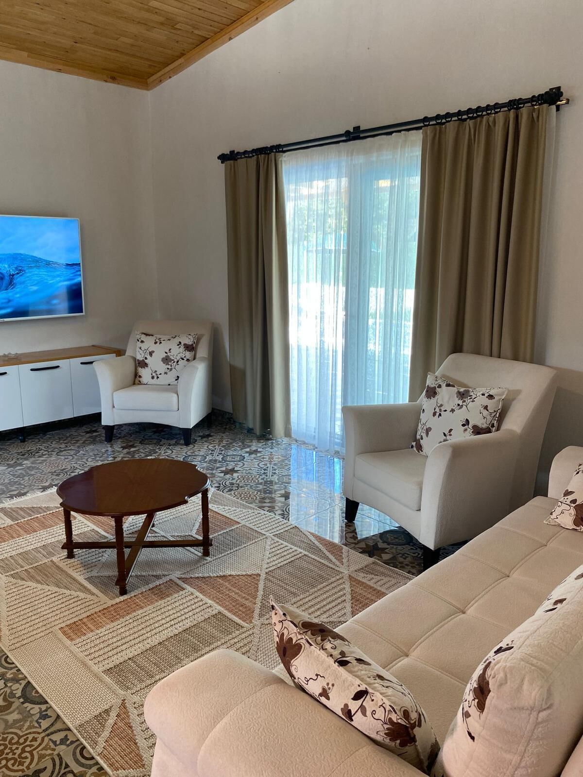 Family Villa, Private Pool, Pool View | Living area