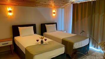 Family Duplex, 3 Bedrooms, Private Pool, Pool View