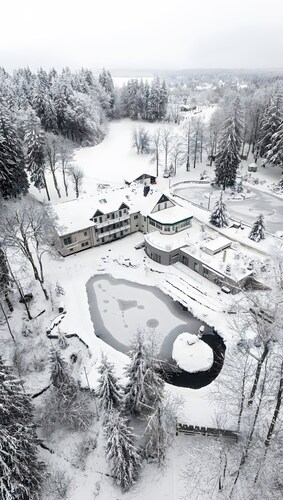 Appartement à l'hôtel « Pensionszimmer 24 m² avec balcon » : jardin partagé, balcon et Wi-Fi