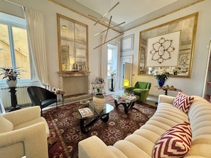 Living area - Vrbo Property (Lucca)