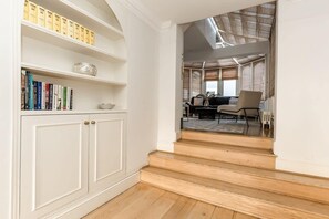 Interior - Beautiful 3 BED Home in Knightsbridge near Harrods (London)