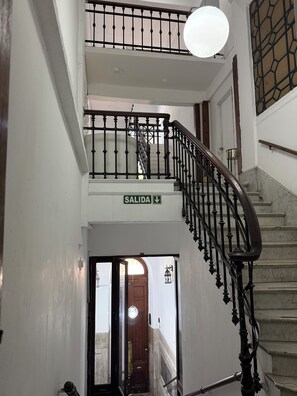 Interior - Room in a shared house (Caba)