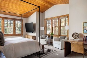4 habitaciones, tabla de planchar con plancha, wifi y ropa de cama 