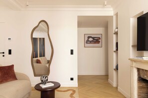 Apartment | Living area - Design Apartment a/c 3br/8p - Notre Dame (Paris)