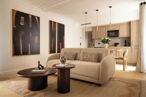 Apartment | Living area - Design Apartment a/c 3br/8p - Notre Dame (Paris)