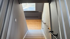 Interior - Vermillion Autumn Suites (Aalborg)