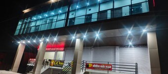 DK HOTEL & RESTORENT