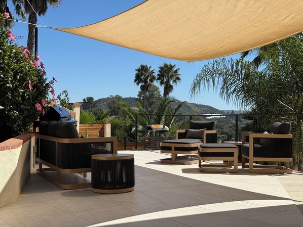 Terrace/patio - Sunset House: 2BR Hilltop Home with Views + Lux Baths; Beaches, Safari Park (Vista)