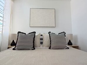 3 bedrooms, iron/ironing board, WiFi, bed sheets - Humacao House with Lake and Beach (Punta Santiago)