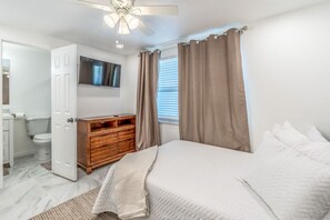 Room - Noel Real Estate - Naples (Naples)