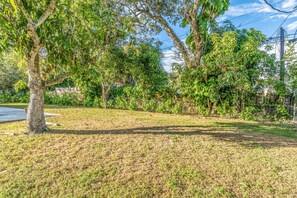 Property grounds - Noel Real Estate - Naples (Naples)