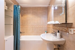 Shower, hair dryer, towels - Sea, Sun & Relax in Alcalá (Guía de Isora)