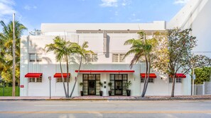 Exterior - The Daydrift | King | Low-Key Hideaway, Easy Flow, Night Energy | 2 Units (Florida/Miami Beach)