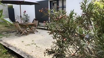 Buiten dineren