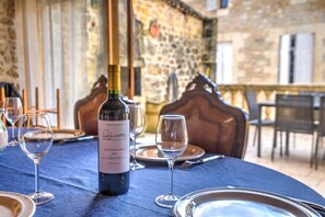 Dining - Holiday Home 'Les Coquelicots' with Private Terrace and Wi-Fi (Saint-Cyprien)