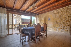 Dining - Holiday Home 'Les Coquelicots' with Private Terrace and Wi-Fi (Saint-Cyprien)