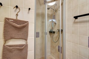 Shower, hair dryer - Apartment Waldliebe – Sauna & Scenic Views (Bad Sachsa)
