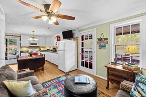 Interior - Welcome to Water's Edge! Clanton, AL (Clanton)