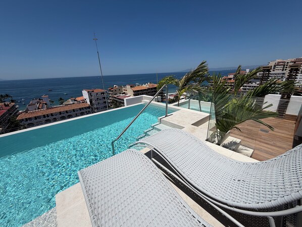 Pool - Cozy 1-bedroom apartment in serene Puerto Vallarta with AC (Puerto Vallarta)