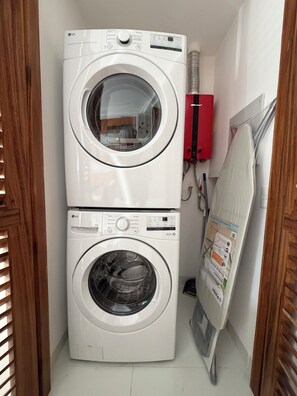 Interior - Cozy 1-bedroom apartment in serene Puerto Vallarta with AC (Puerto Vallarta)