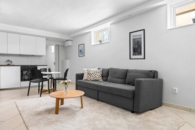 1BR Apartment, 20min to City, Self Check-in