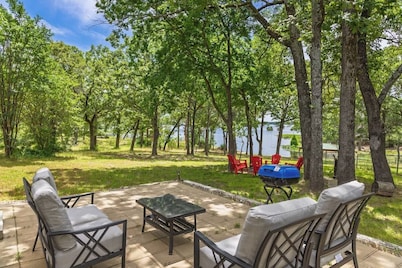 4 bedroom Lake Fork Water Front boat Dock Near to public Boat ramp