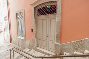 Exterior detail - PREMIUM RIVERSIDE AND VIEW by VACATIONY (Porto)