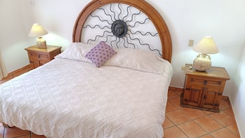 Standard Apartment, Beachside