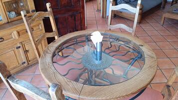 Standard Apartment, Beachside | Tempat makan