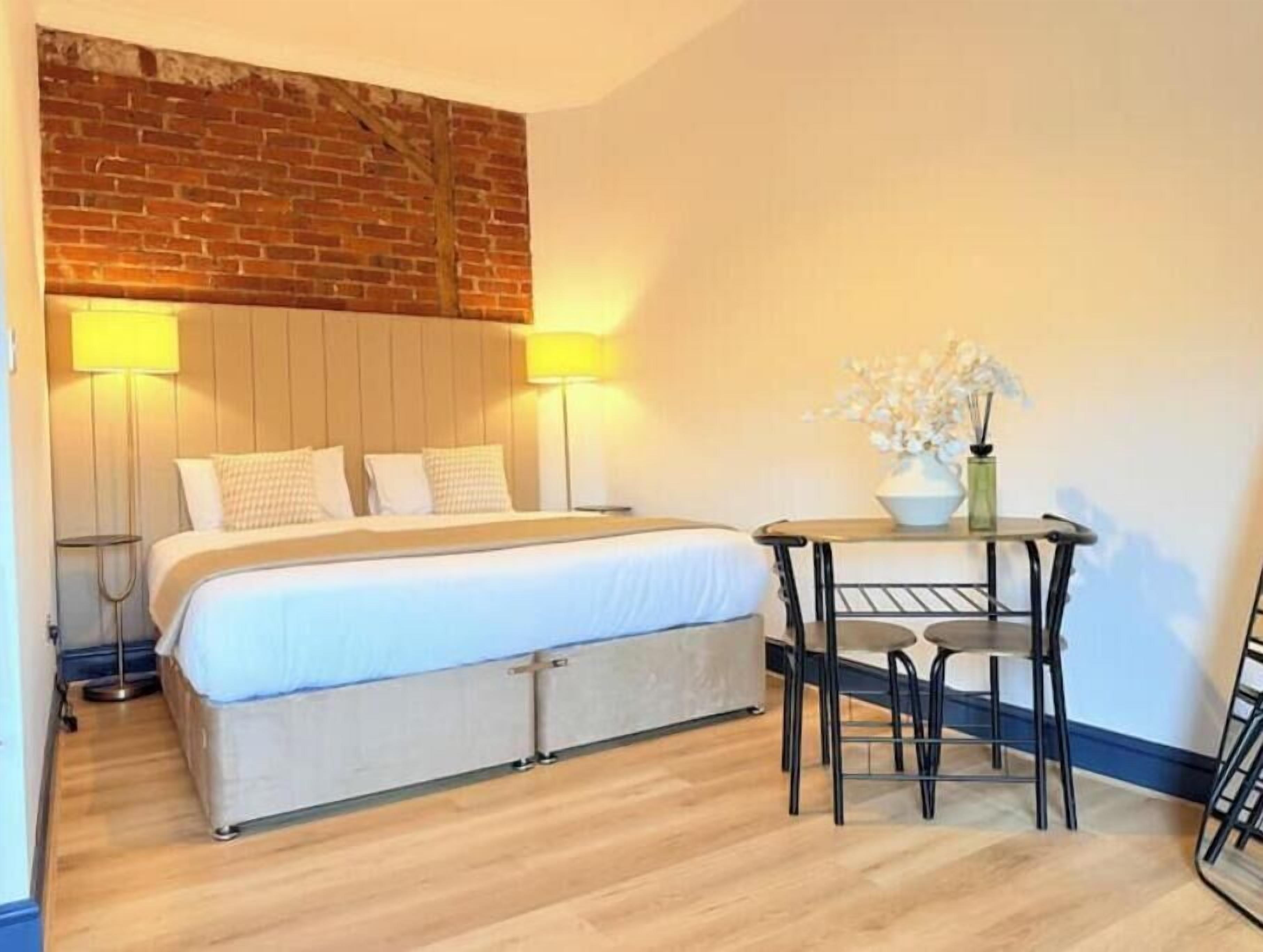 1 habitación y wifi 
