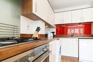 独立别墅, 吸烟房