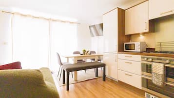 Casa, para fumadores | 4 habitaciones