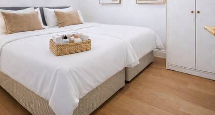 Dettori 2BR With Garden 11 Mins Walk to Gallops
