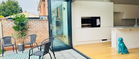 House, Smoking | 4 bedrooms