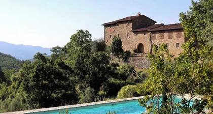 Historic Villa immersed in unspoiled nature Tuscany