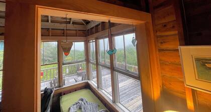 Bunkers Cove Cottage