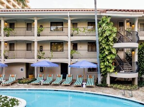 Exterior - Wayfinder Waikiki | 2 Double Lanai | Design Hotel, Saltwater Pool, Local Art (Honolulu County)