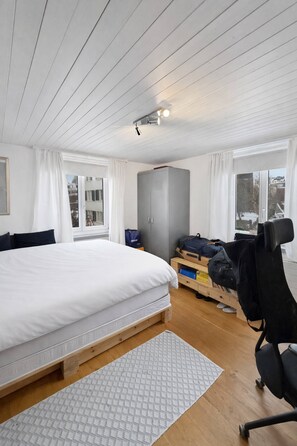 Casa, 4 quartos, terraço, vista para o lago | 4 quartos