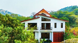 Exterior - Valdivian Villa by Alaya Stays 3- BHK (Alibag)