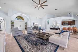 TV, offices - Triple Palms Vacation Home, With Heated Pool (Cape Coral)