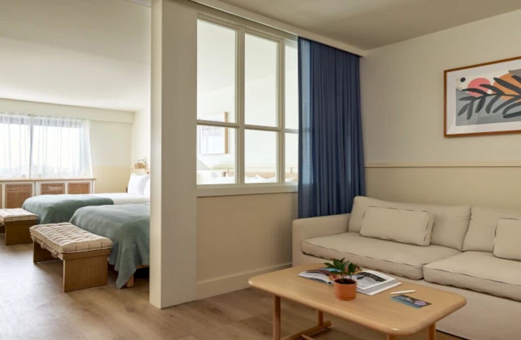 1 chambre, fer et planche à repasser, Wi-Fi gratuit, draps fournis