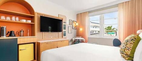 1 bedroom, iron/ironing board, free WiFi, bed sheets