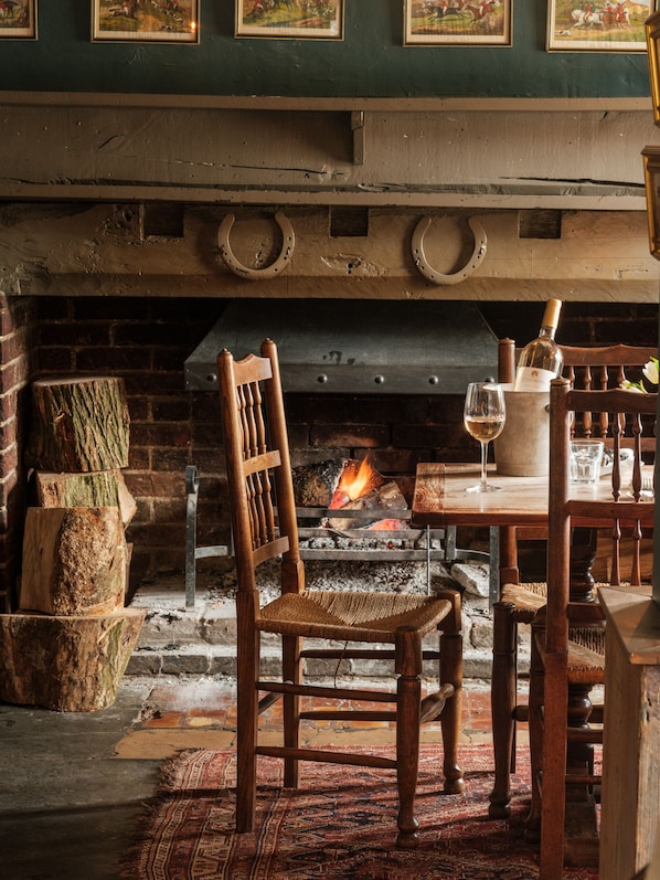 Interior - The Bell & Crown (Zeals)