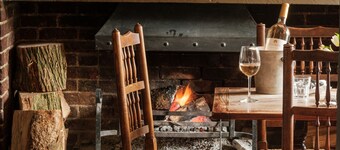 The Bell & Crown