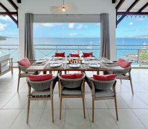 Outdoor dining - Amazing flat and view on Pointe du Bout at 100m from the beach! (Les Trois-Îlets)