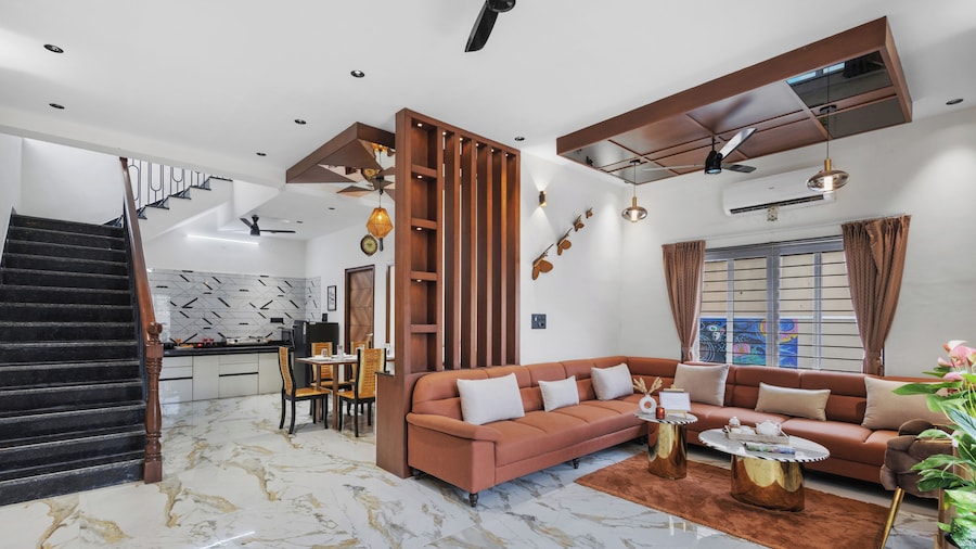 ELIVAAS Palazao Stunning Villa With Pool