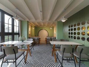 Living area - Little Charm Boutique Hotel (Ba Đình)