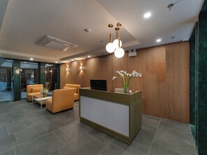 Reception - Little Charm Boutique Hotel (Ba Đình)